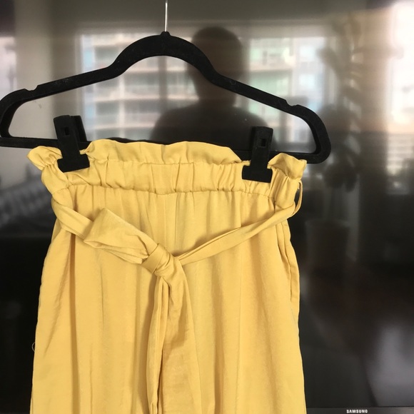 MANGO Paper bag wide legged pants - Picture 2 of 4